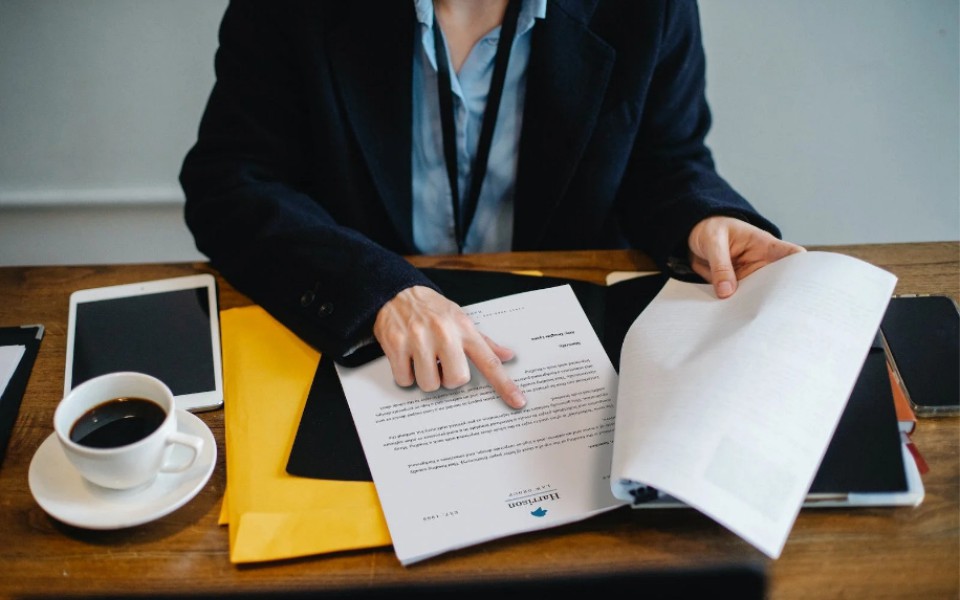 Business Services legal services by Hewitt & Gilpin Solicitors